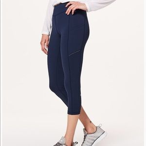Navy Lululemon speed up leggings size 4